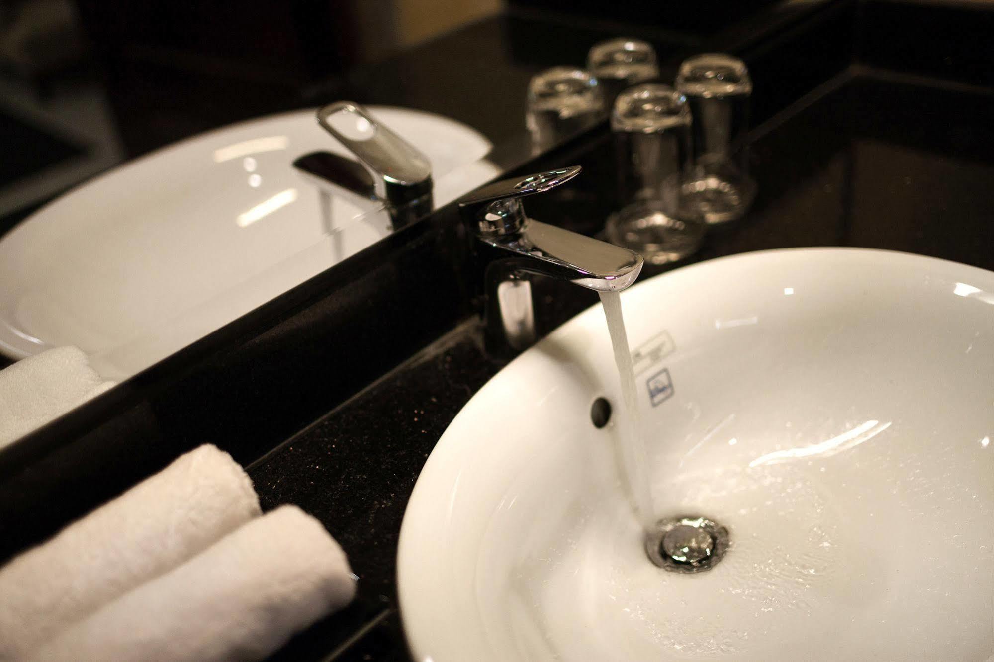 Center Hotel Bắc Ninh Eksteriør billede